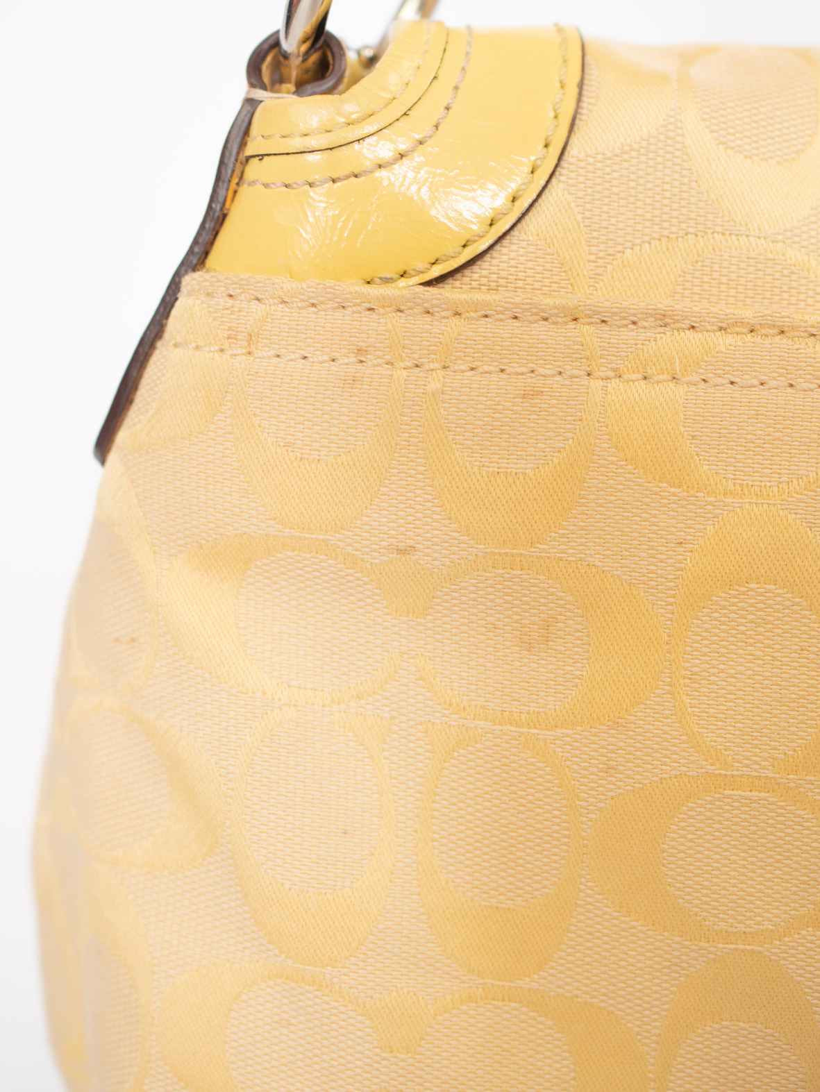 Rare Vintage Coach Soft Yellow Signature Shoulder Bag - Image 9