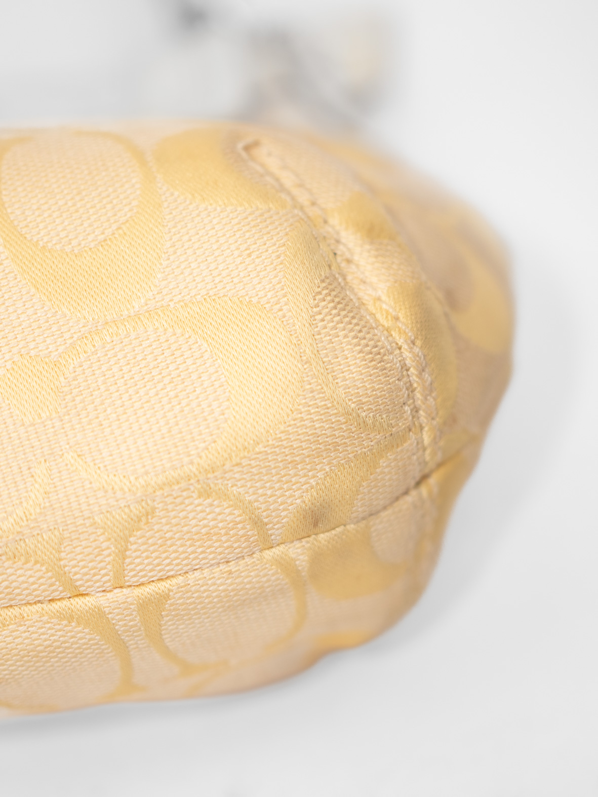 Rare Vintage Coach Soft Yellow Signature Shoulder Bag - Image 12