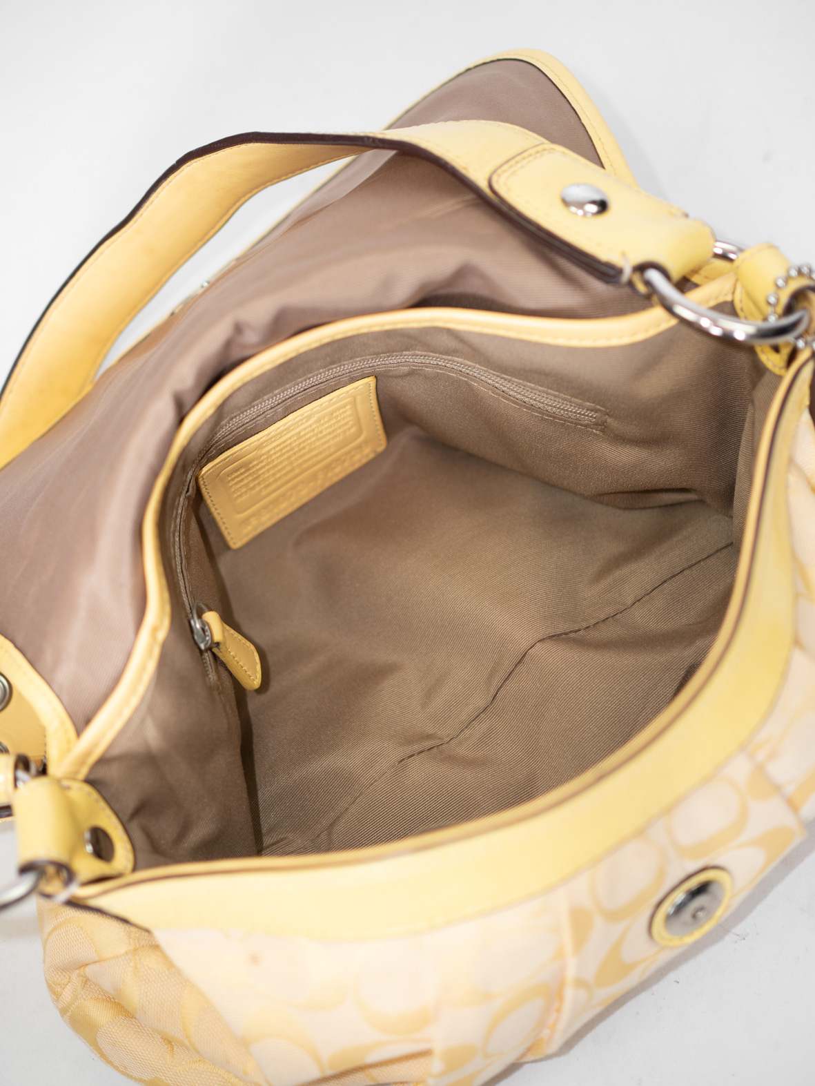 Rare Vintage Coach Soft Yellow Signature Shoulder Bag - Image 14