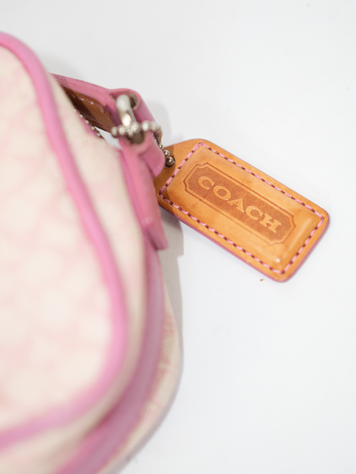 Vintage Coach Pastel Pink Mini Crossbody Bag - Image 5