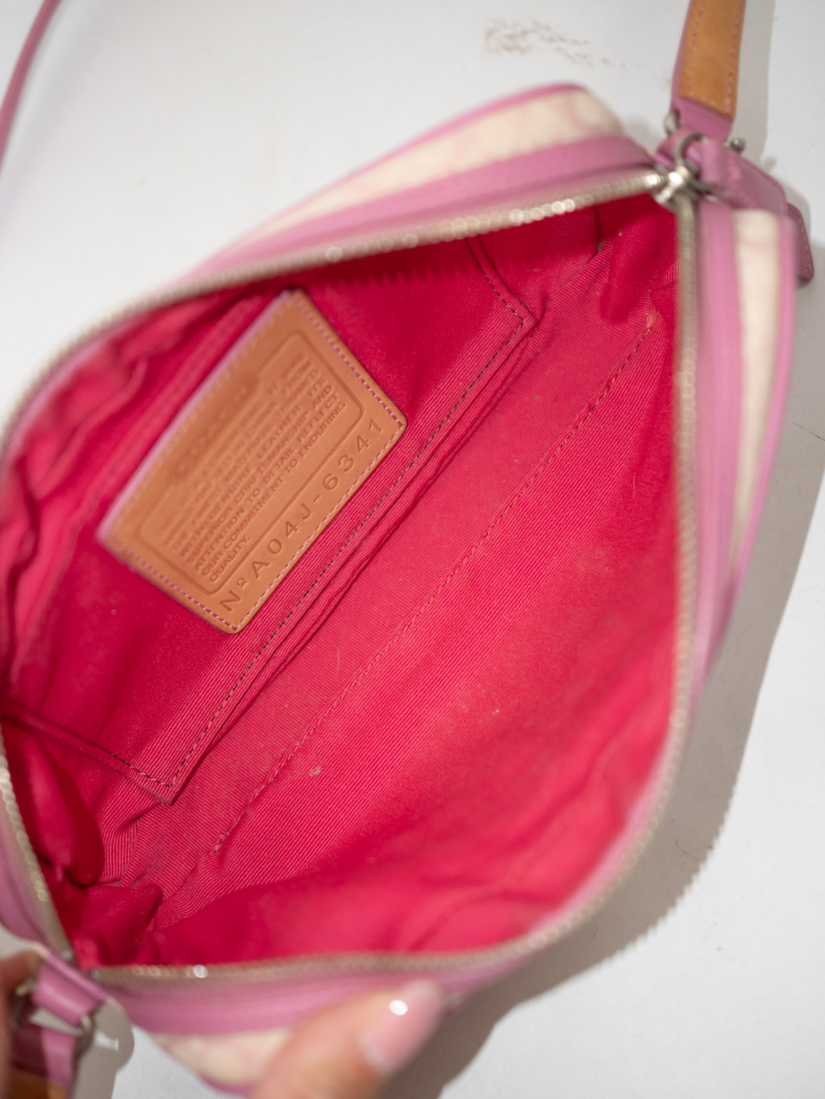 Vintage Coach Pastel Pink Mini Crossbody Bag - Image 8