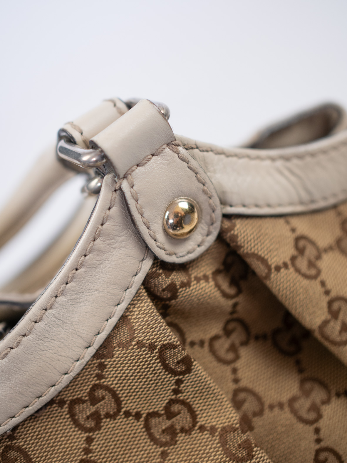 Gucci Sukey Canvas Shoulder Bag Medium - Image 9