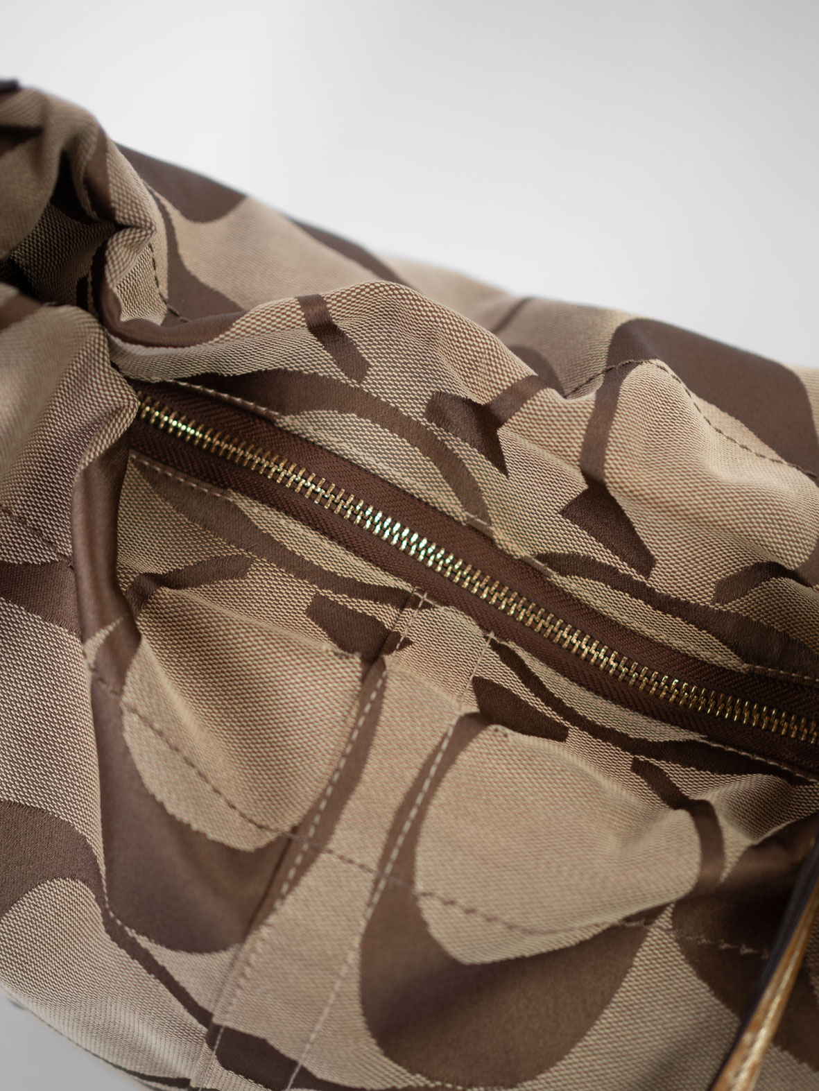 Vintage Coach Carly Monogram Bag – Gold - Image 4