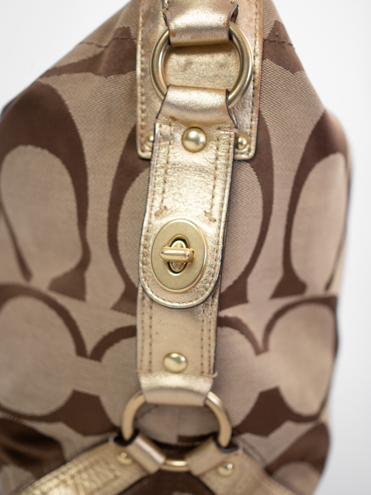 Vintage Coach Carly Monogram Bag – Gold - Image 8