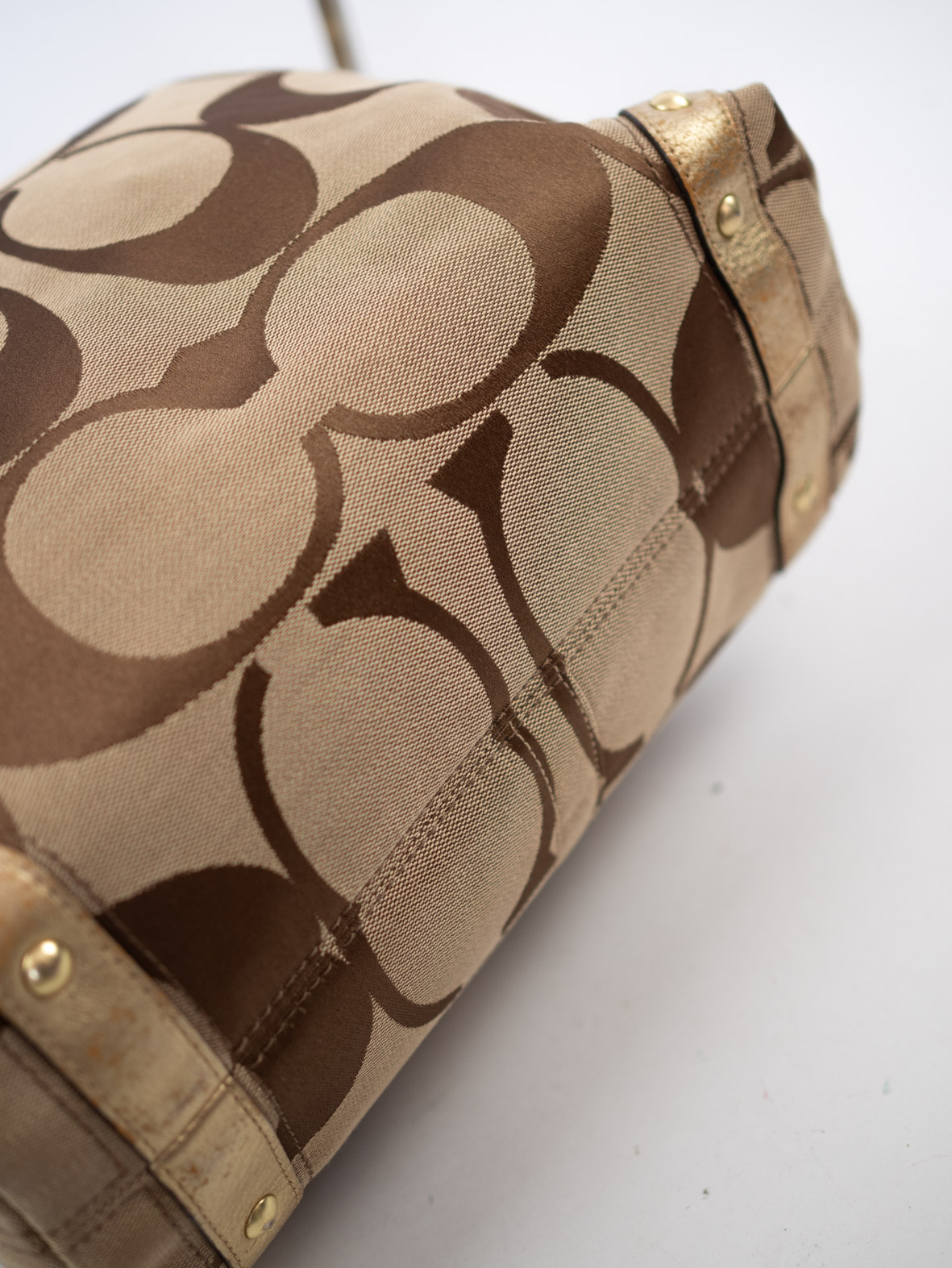 Vintage Coach Carly Monogram Bag – Gold - Image 10