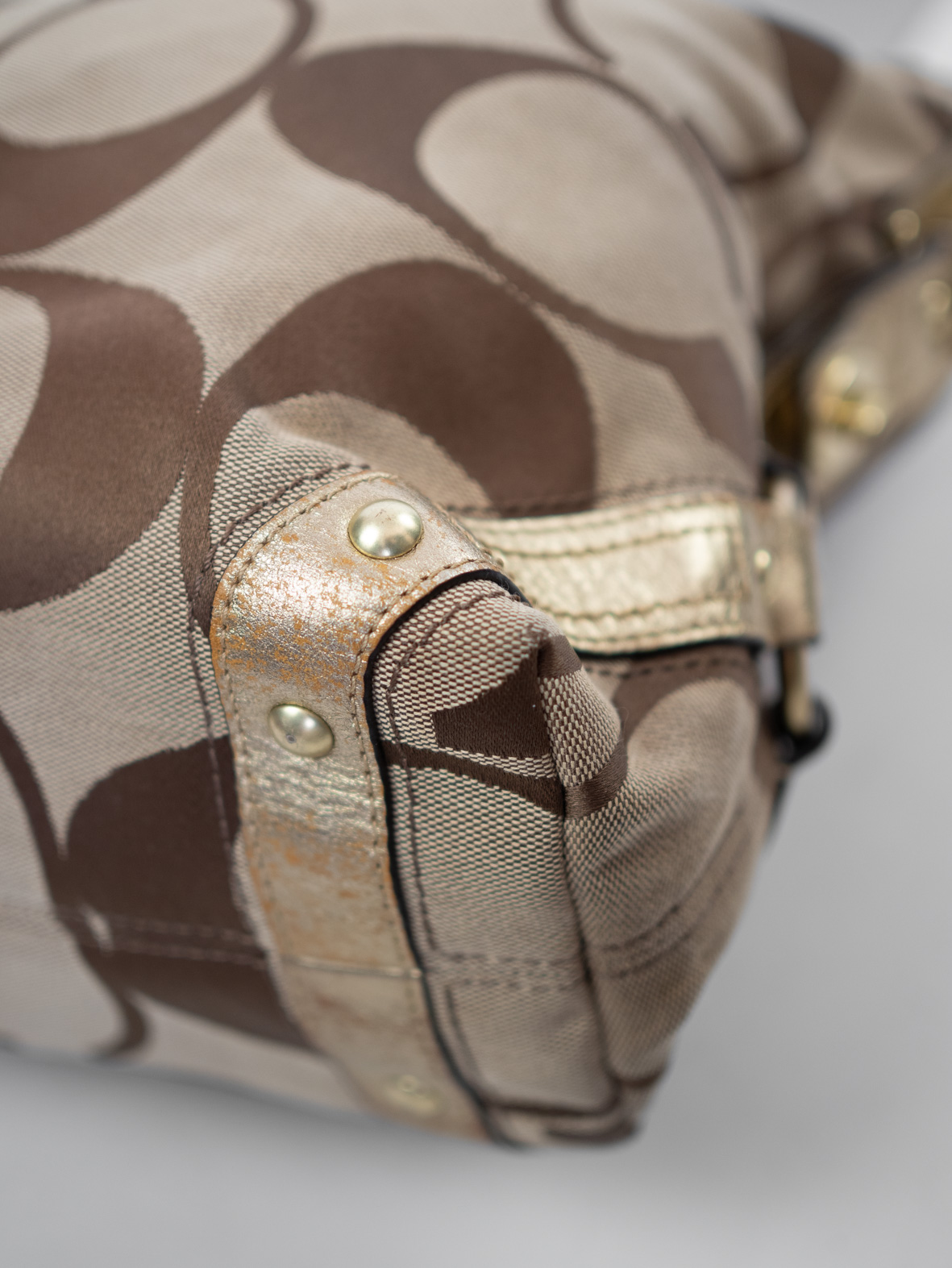 Vintage Coach Carly Monogram Bag – Gold - Image 11