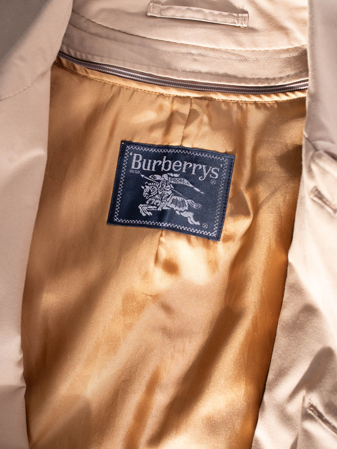 Vintage Burberrys Beige Coat with Removable Lining - S - Image 4