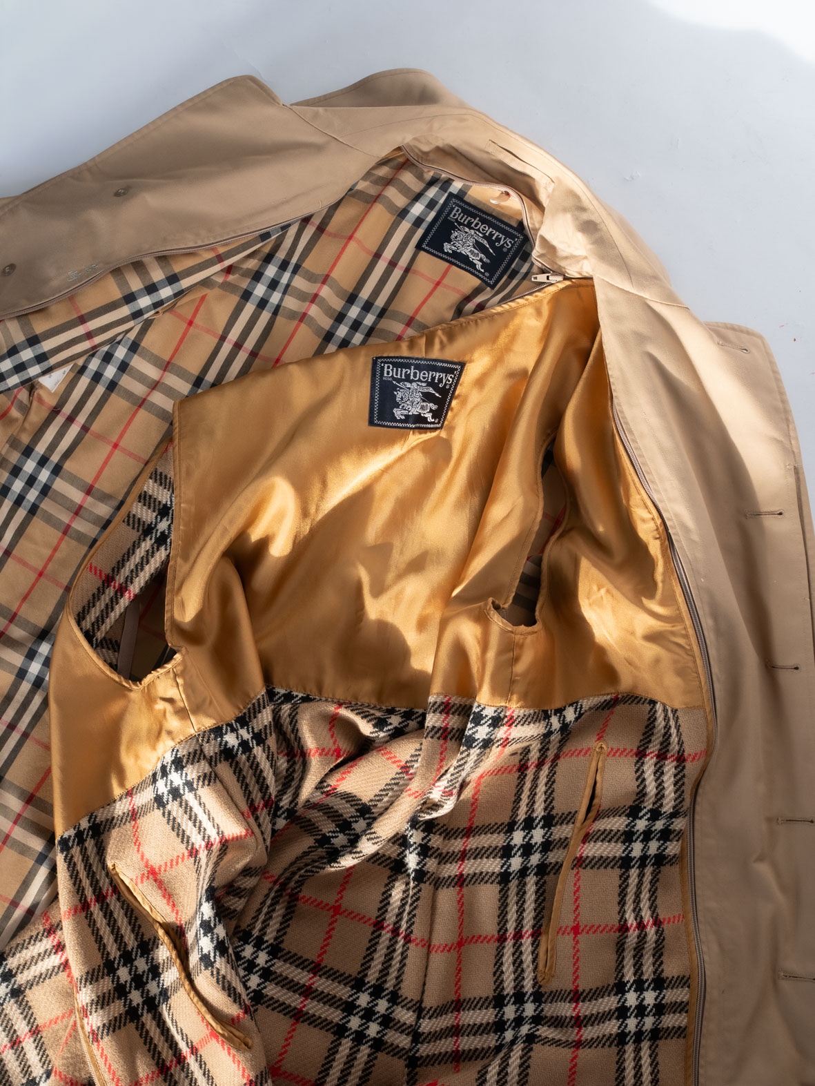Vintage Burberrys Beige Coat with Removable Lining - S - Image 7