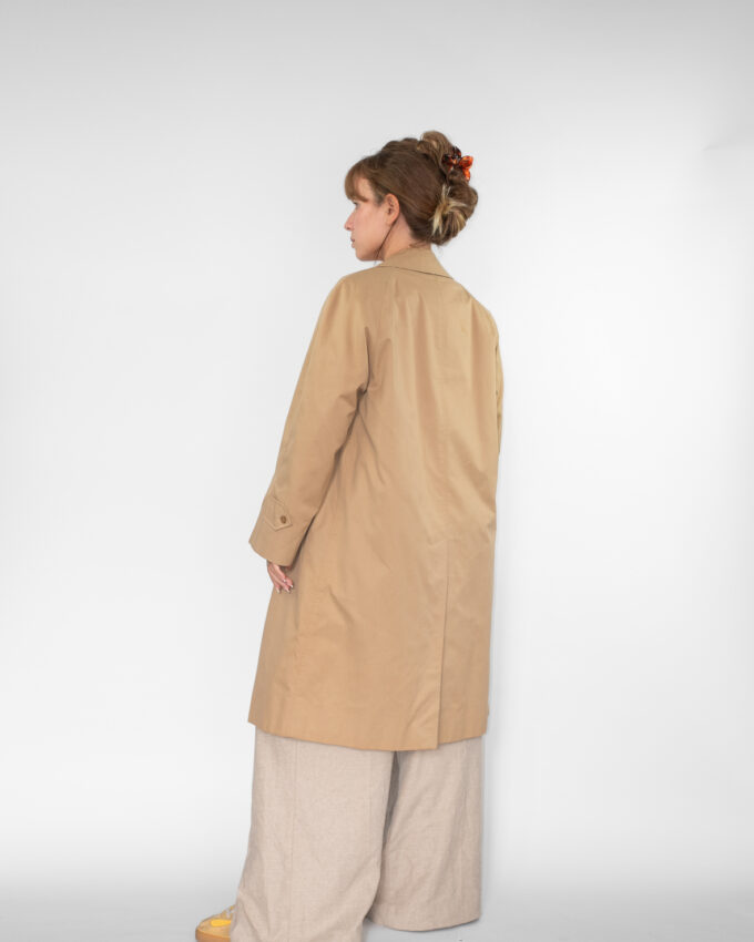 Vintage Burberrys Beige Coat with Removable Lining - S
